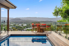 Hillside Hideaway - Hinterland Escape with Panoramic Views